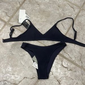 👙👙👙 H&M bikini set navy size small US 2 EUR 34 👙👙👙